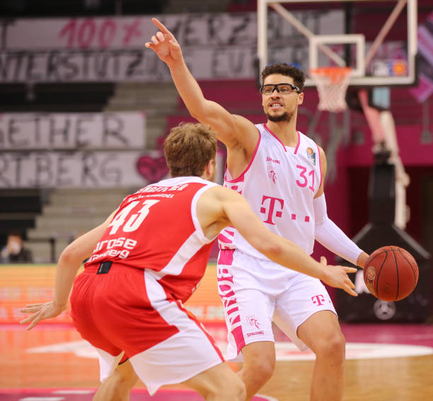 在赛季的关 在赛季的关